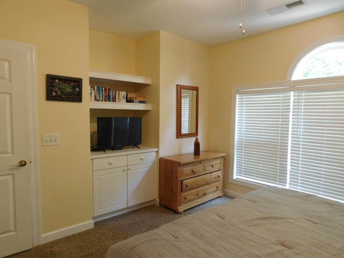 Apartment Wedgewood #523 *
