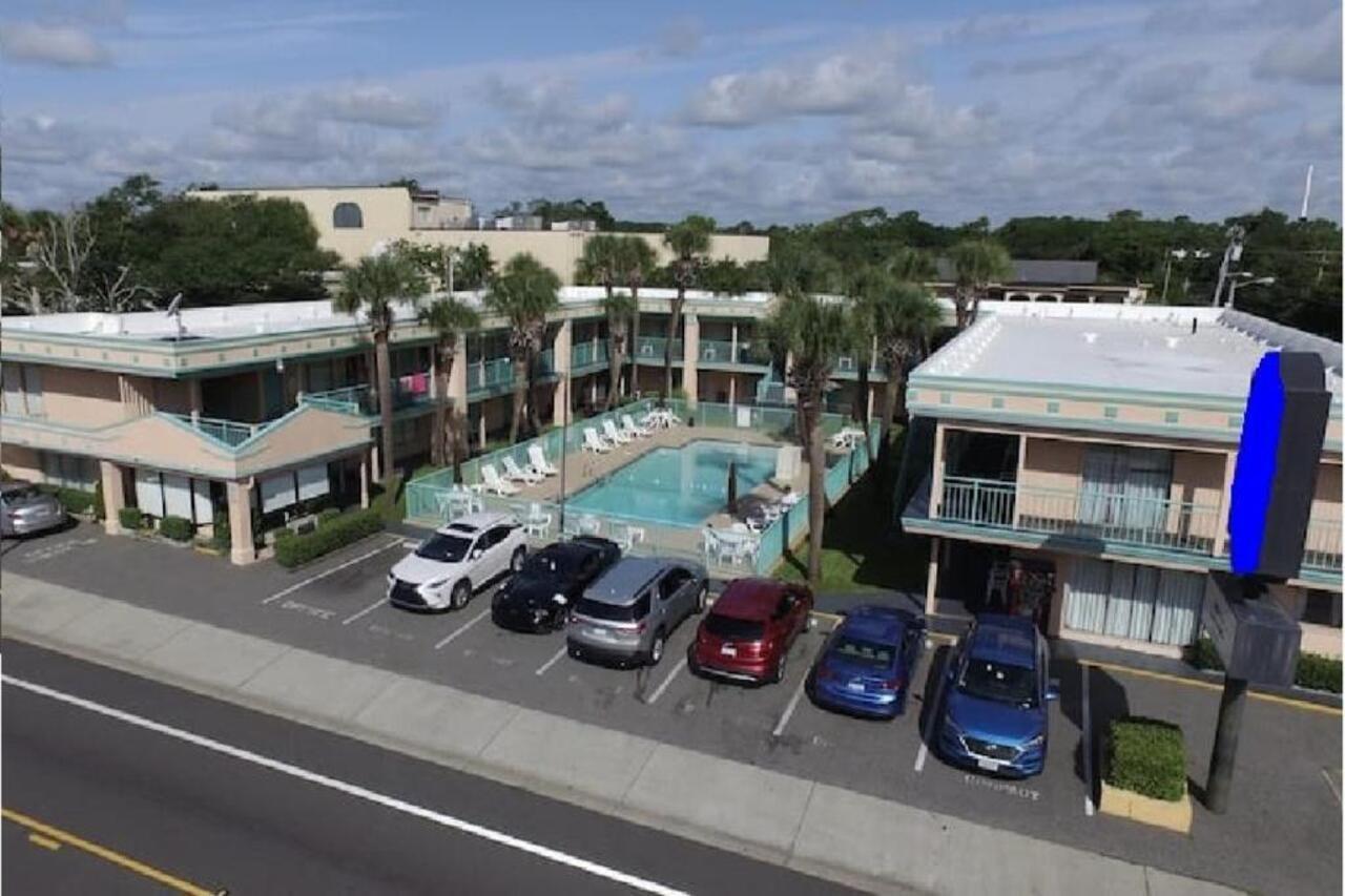 Hotel Royal Palace And Myrtle Ocean Blvd