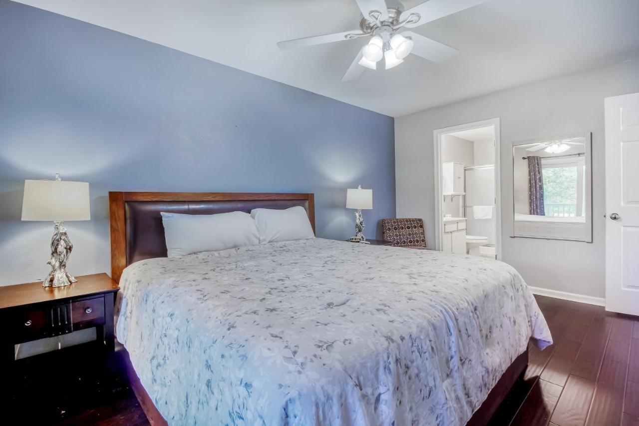 River Oaks Retreat Apartment *