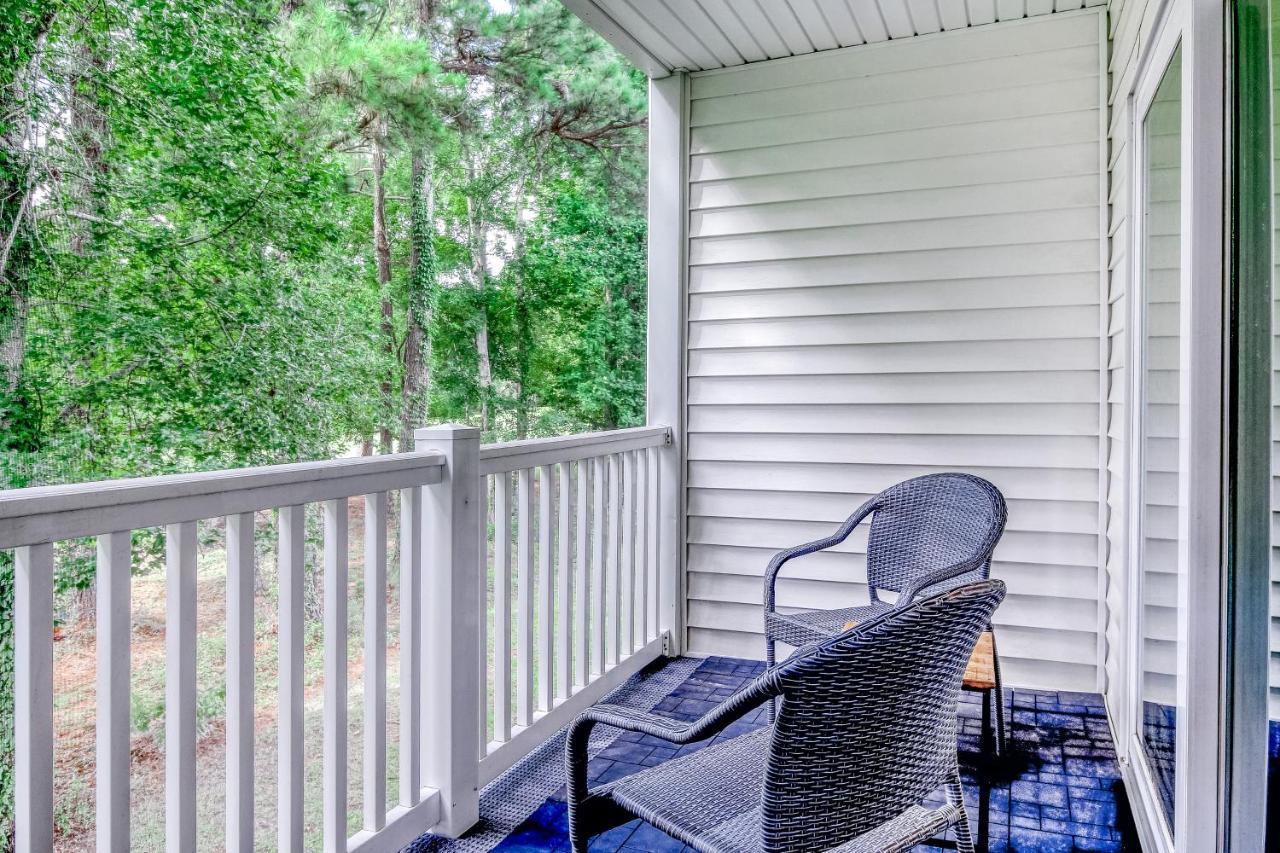 Apartment River Oaks Retreat *