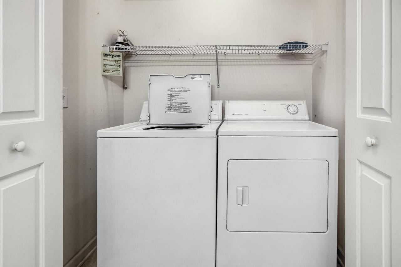 River Oaks Retreat Apartment