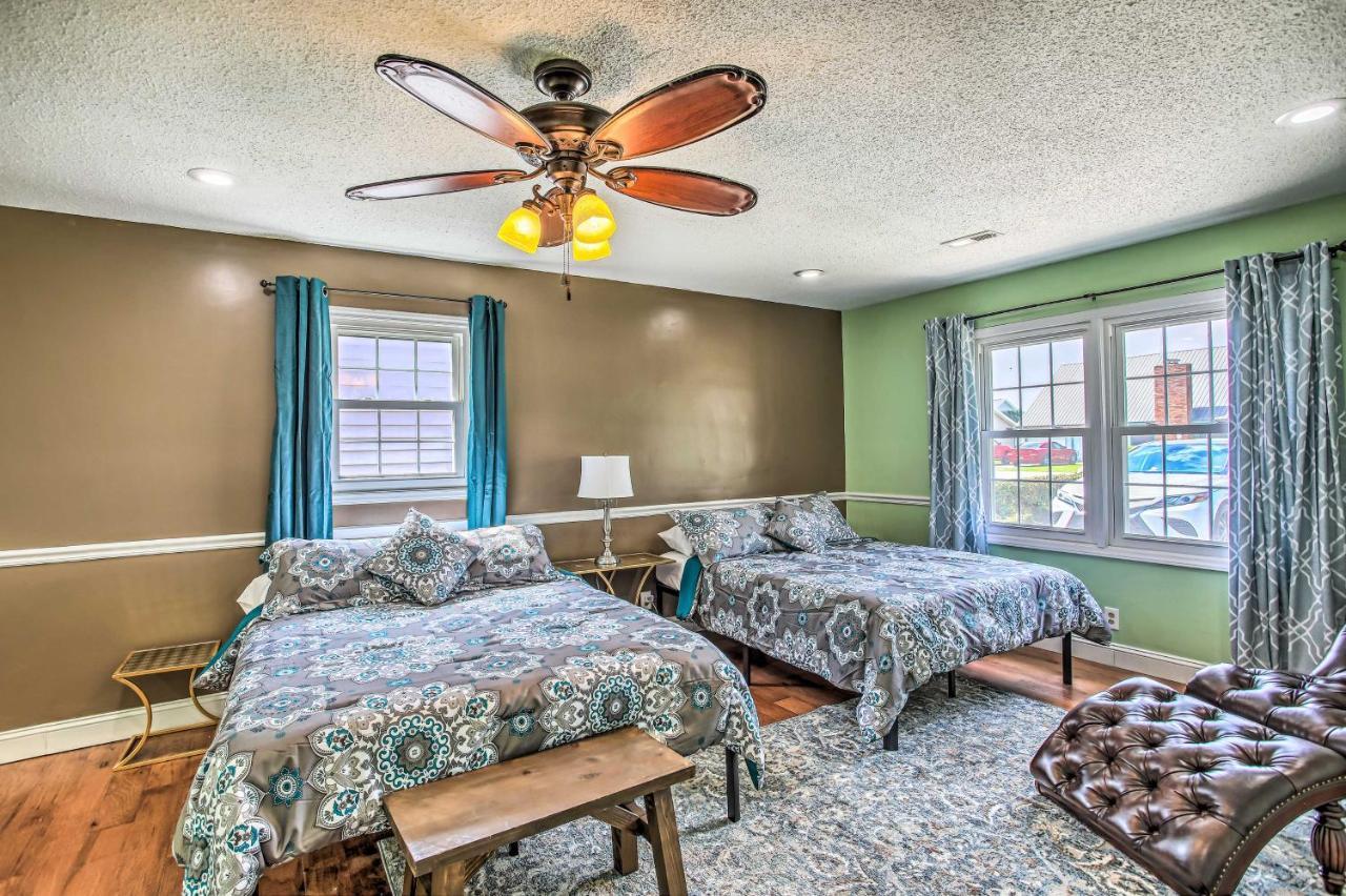 Holiday home Surfside Beach House - King Bed Less Than 2 Mi To Shore! *