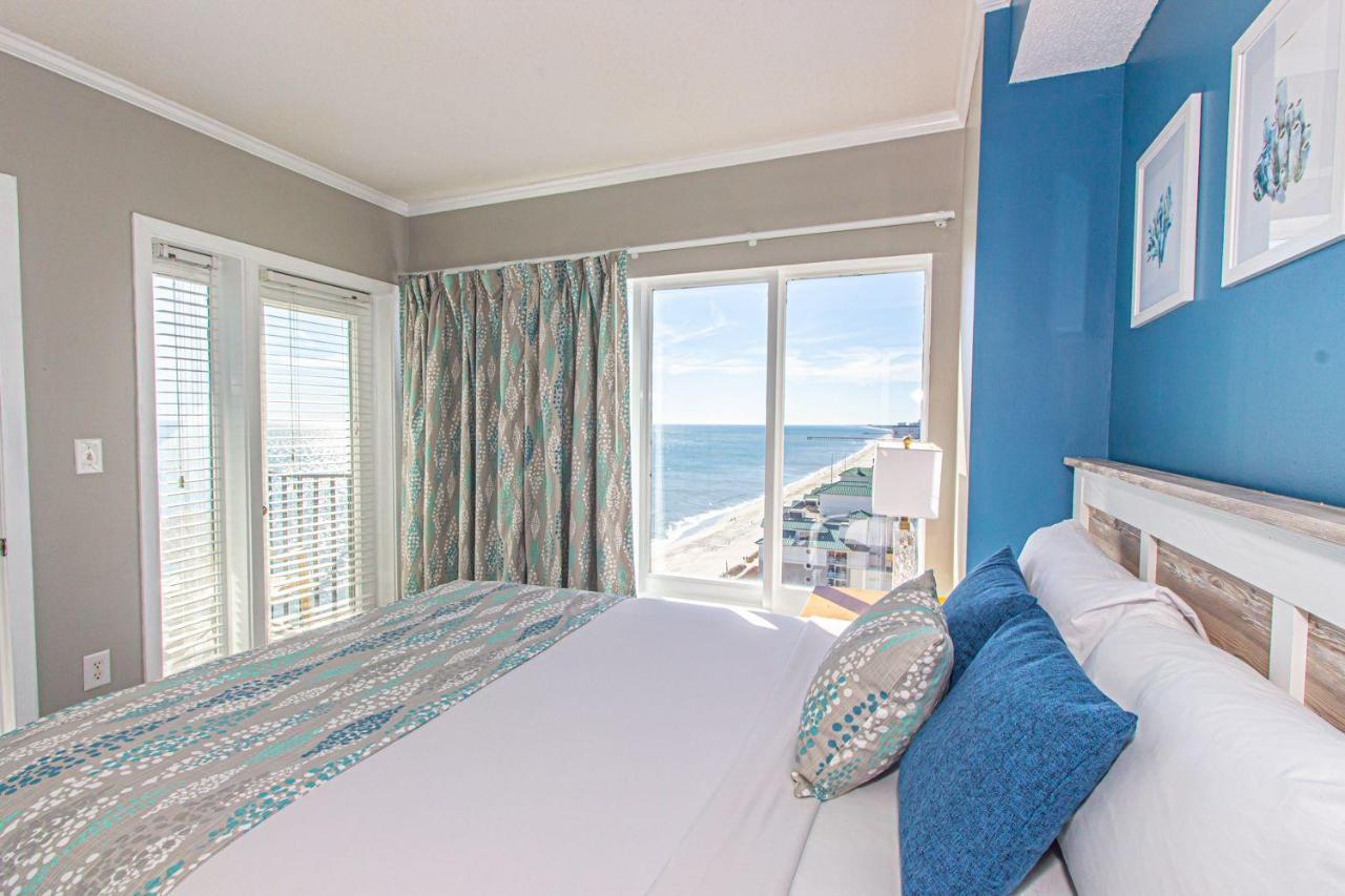 Holiday home Immaculate 2 Bedroom With Stunning Views! Palace 2113 Myrtle Beach