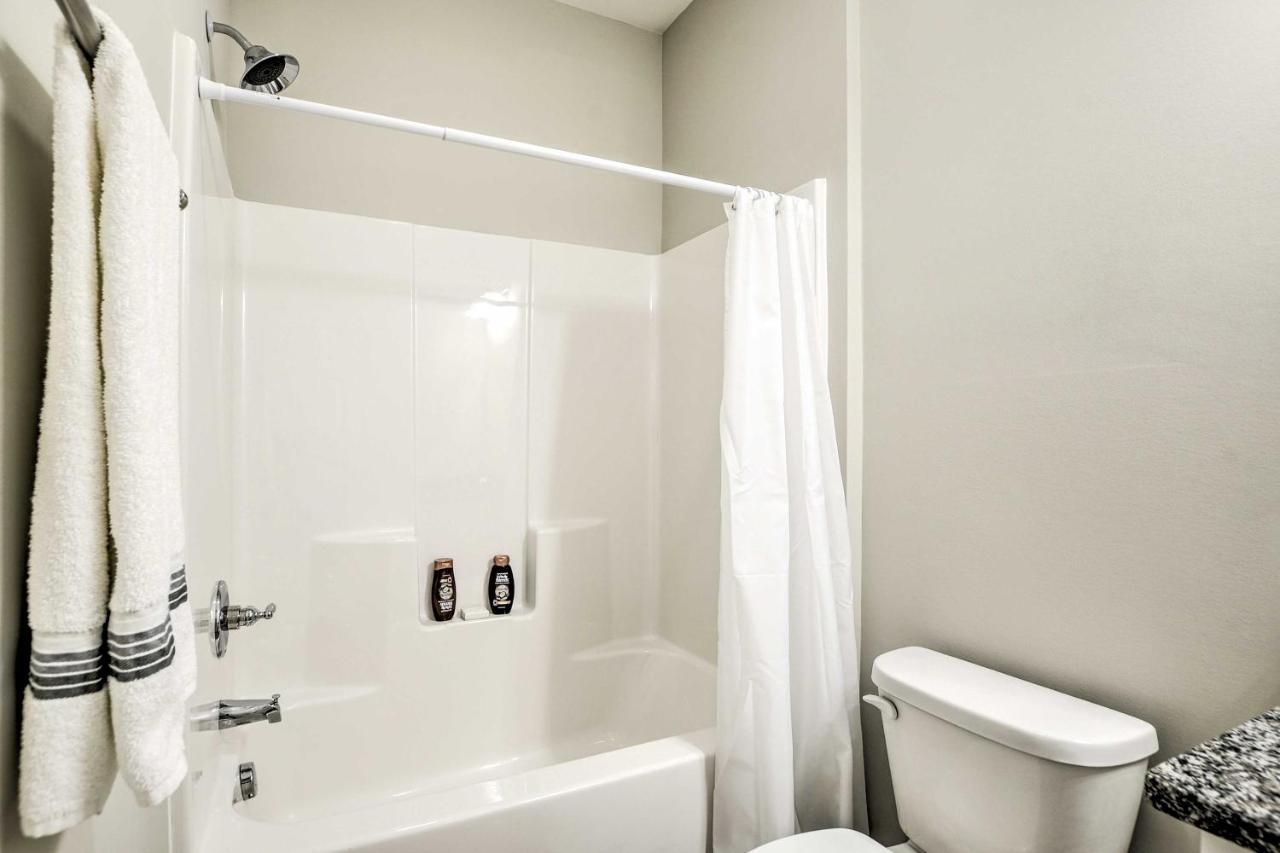 Modern Escape In The Heart Of Murrells Inlet Myrtle Beach