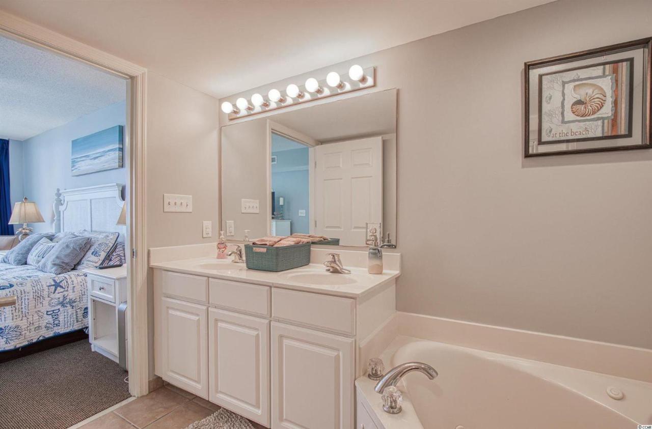 Holiday home Malibu Pointe Beach Club - Across The Street From The Ocean! Sleeps 13 Guests! Myrtle Beach