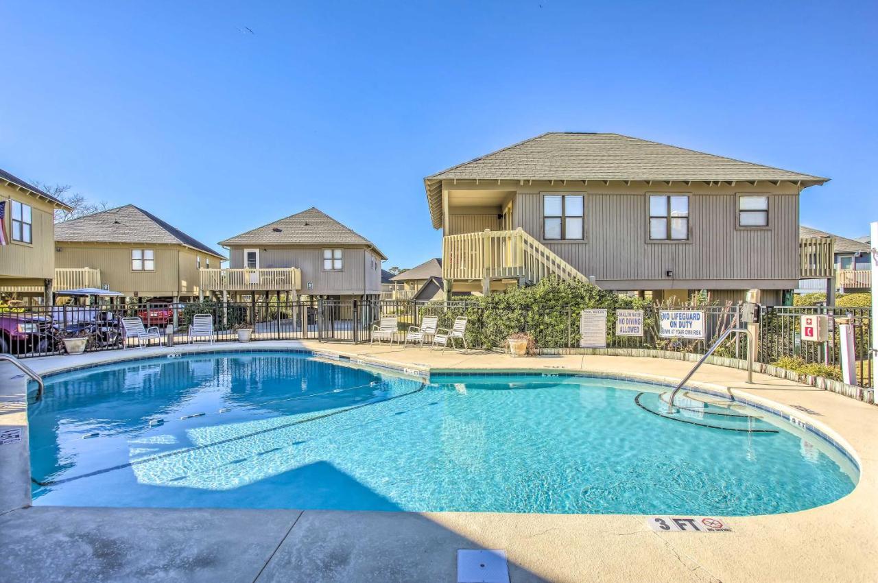 Coastal With Pool Access - Walk To Apache Pier