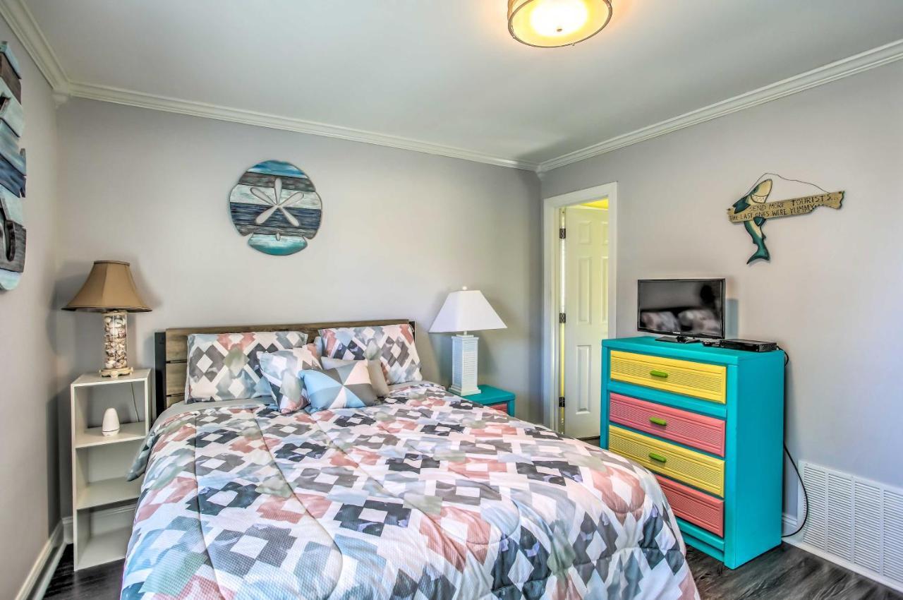 Holiday home Coastal With Pool Access - Walk To Apache Pier *