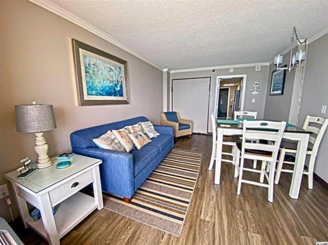 Oceanfront 1 Bedroom With Beautiful Decor And Accents Caravelle 1039 Sleeps 6 Guests Holiday home *