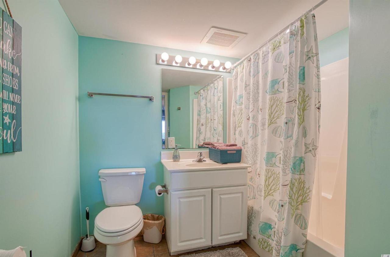 Holiday home Malibu Pointe Beach Club - Across The Street From The Ocean! Sleeps 13 Guests! *