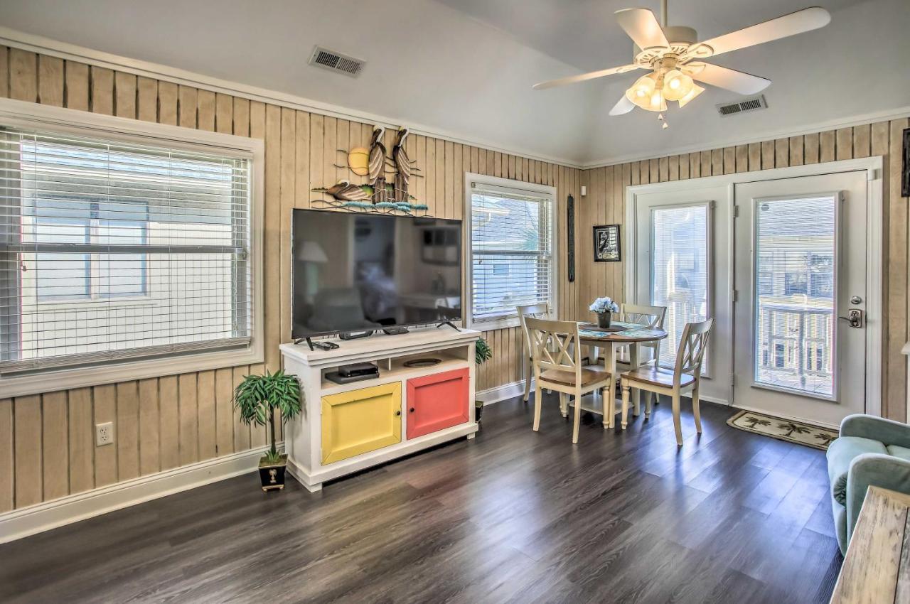 Coastal With Pool Access - Walk To Apache Pier Myrtle Beach