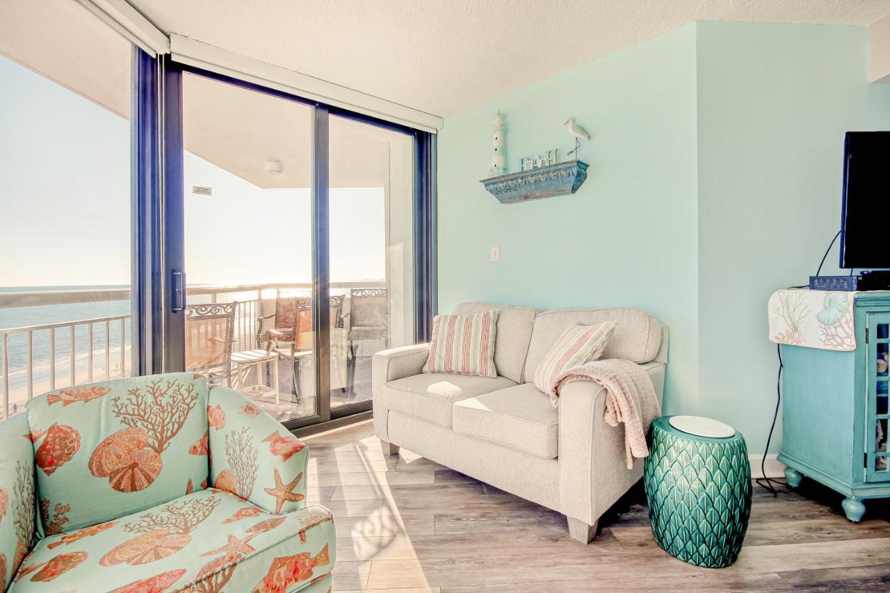 Beachfront Beauty Hotel *