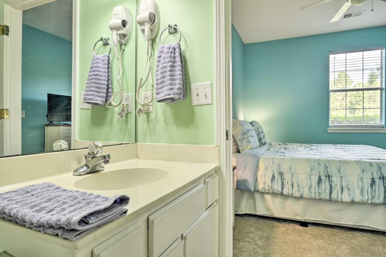 First-floor Myrtle With Pool Access! Apartment *