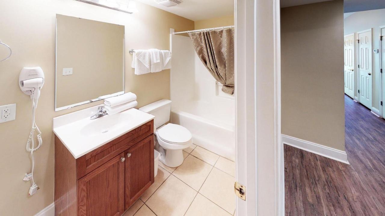 Coconut Grove By Coastline Resorts Holiday home *