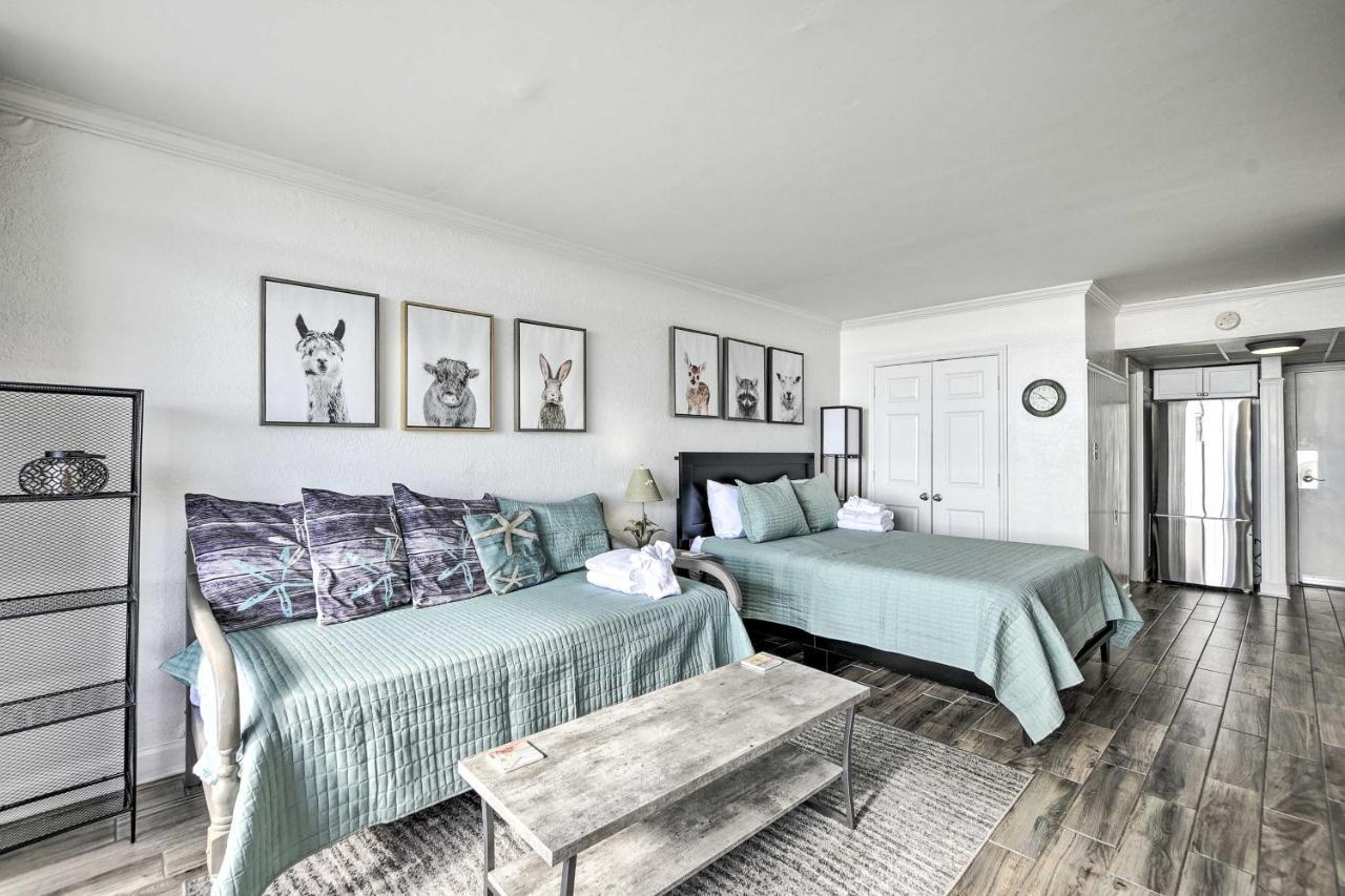 Newly Renovated Oceanfront With Access Apartment Myrtle Beach