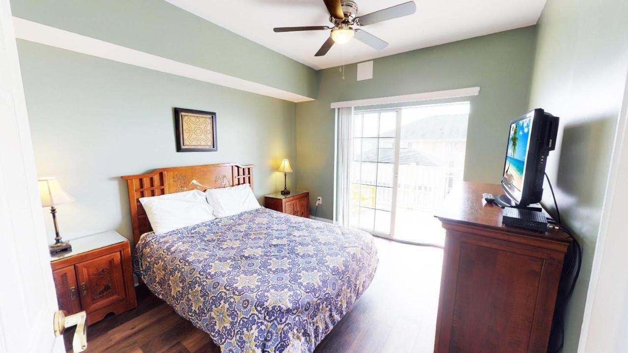 Coconut Grove By Coastline Resorts