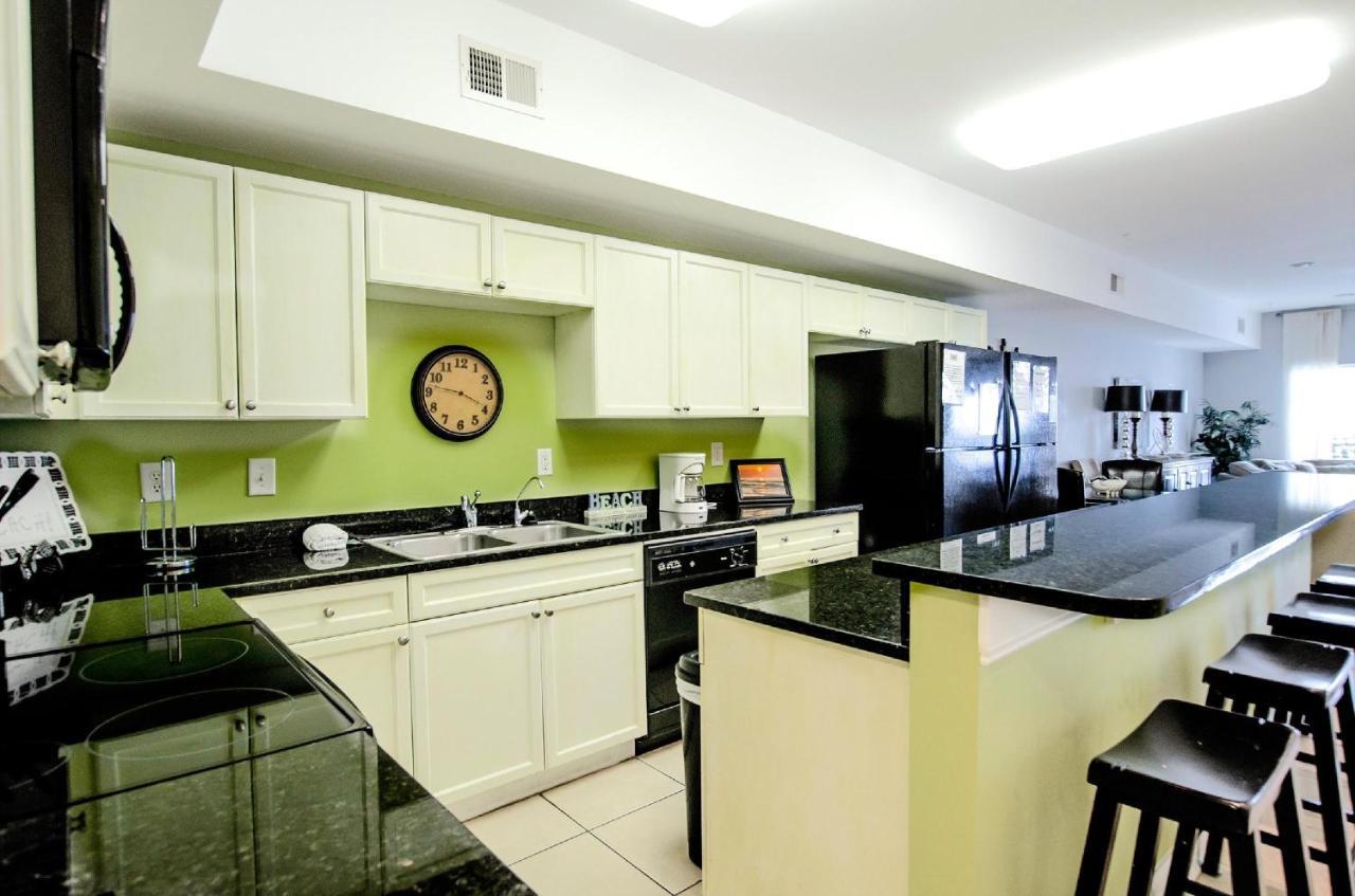 Coconut Grove By Coastline Resorts