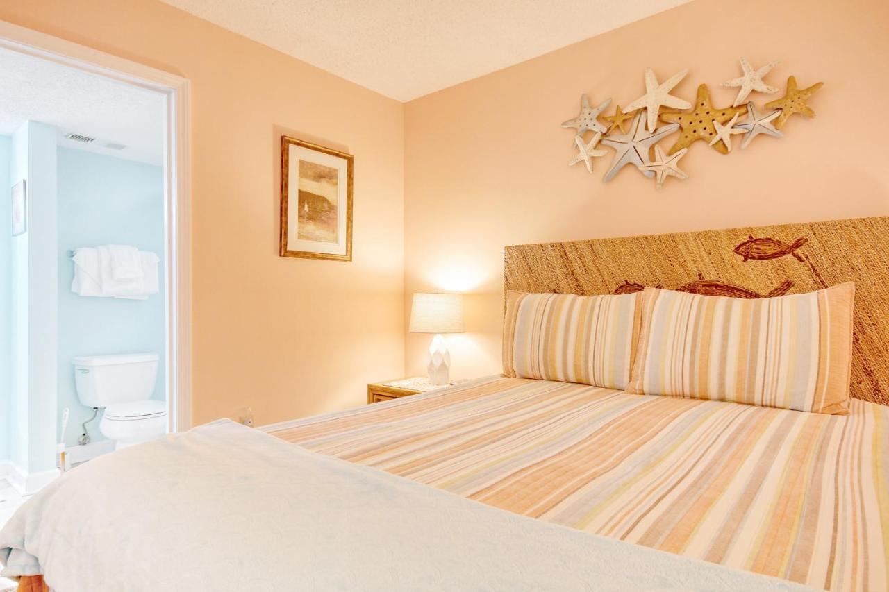 Hotel Beachfront Beauty *