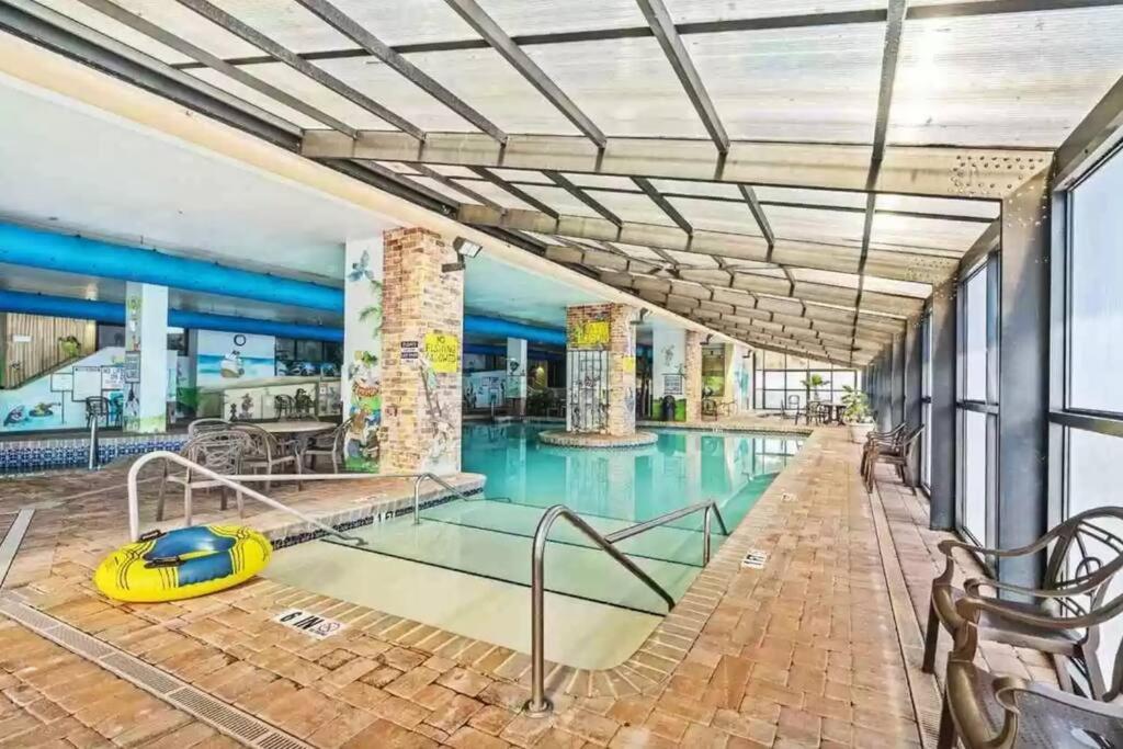 Luxurious Fully Renovated 12th Story Ocean Front * Myrtle Beach
