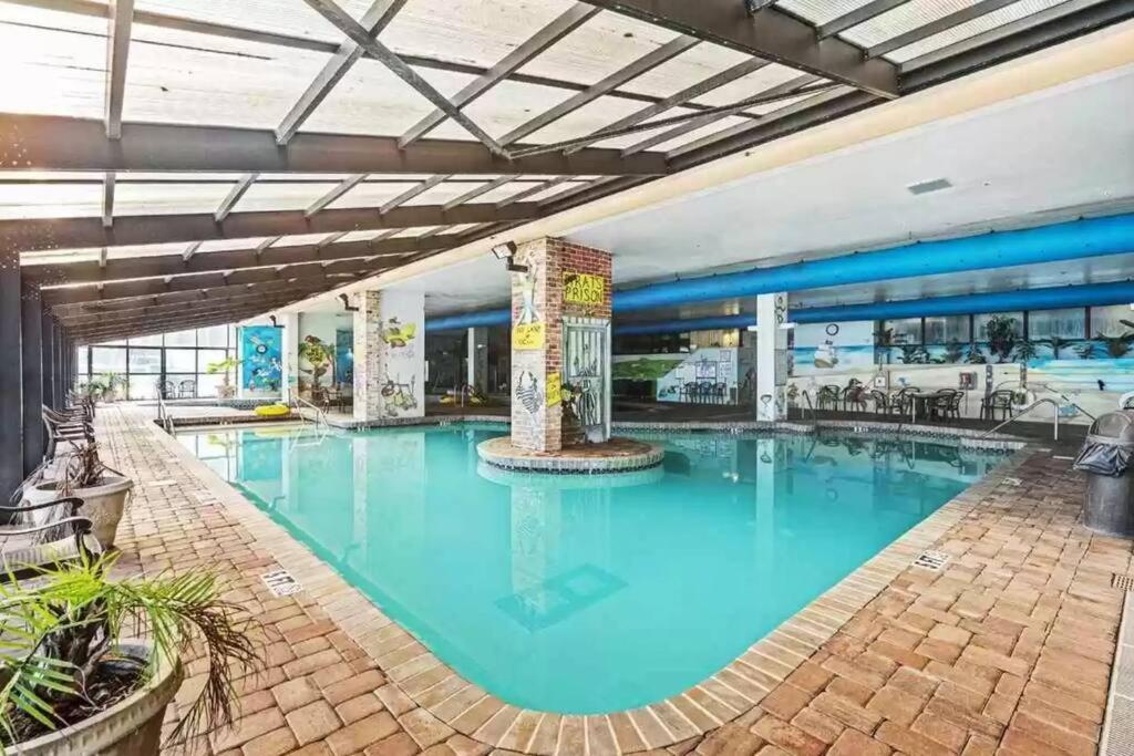 Luxurious Fully Renovated 12th Story Ocean Front Myrtle Beach