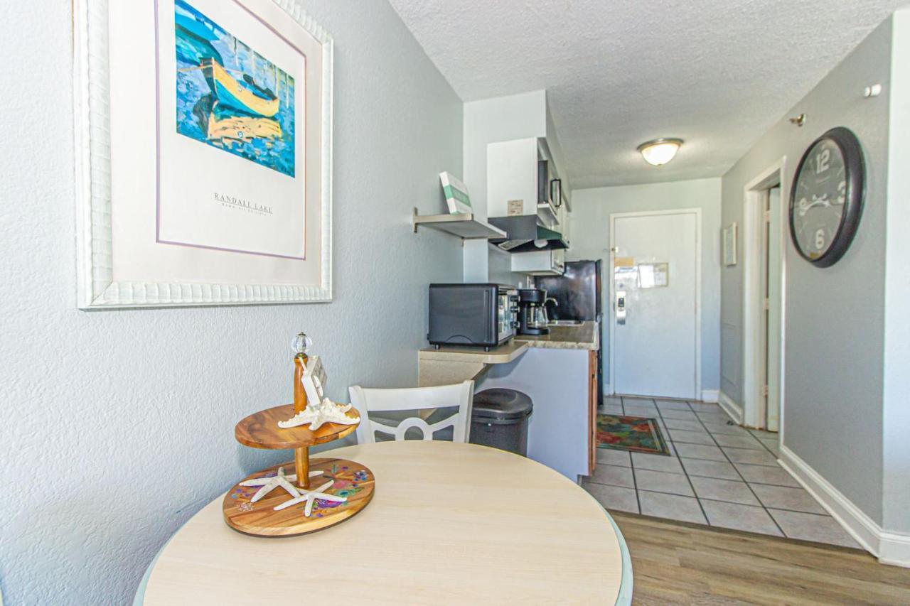 Top Floor With Incredible Views! Sea Mist 51604 - 2 Queen Beds And Kitchenette! * Myrtle Beach