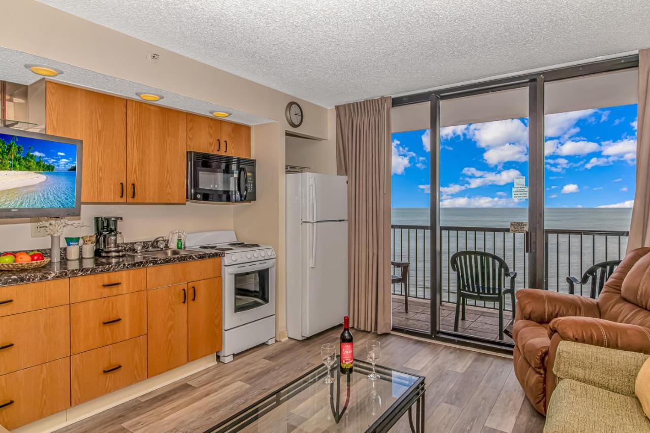 Holiday home Colony Unit 1405 - Beautiful Oceanfront - 1 Bedroom, 1 Bath - Perfect For 6! Myrtle Beach