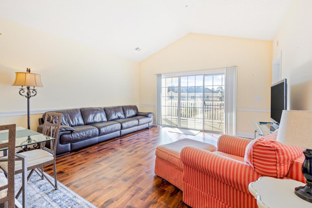 Apartment Carnation 302 Ii