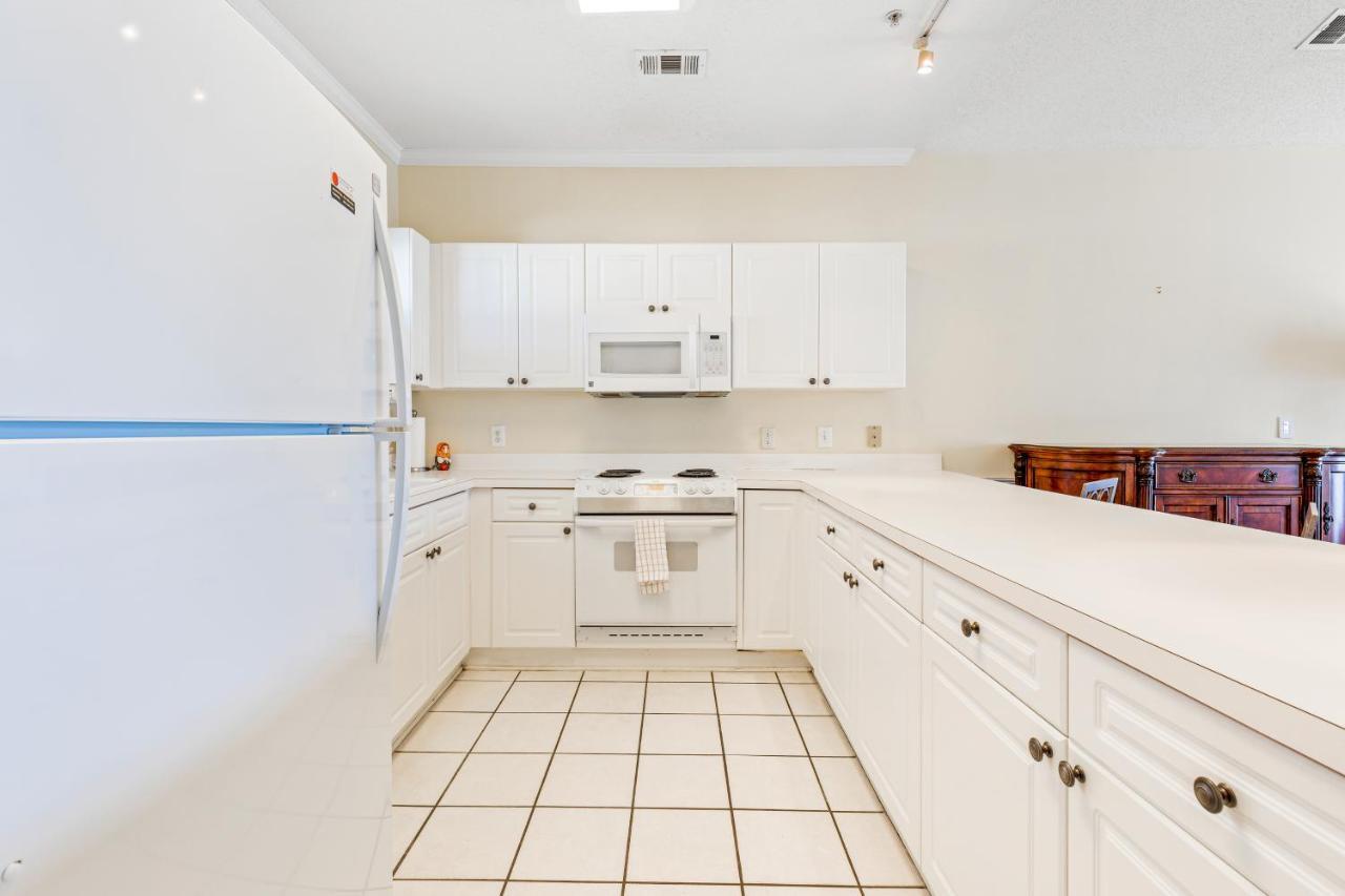 Apartment Carnation 302 Ii *