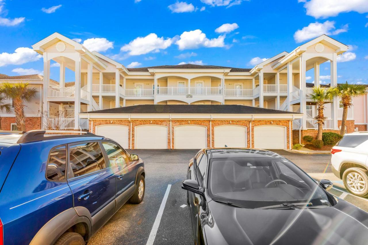 Carnation 302 Ii Apartment *
