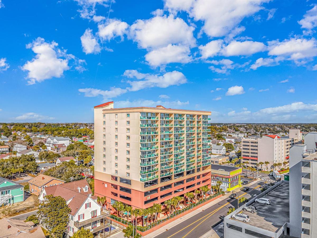 Malibu Pointe Beach Club - Across The Street From The Ocean! Sleeps 13 Guests! *