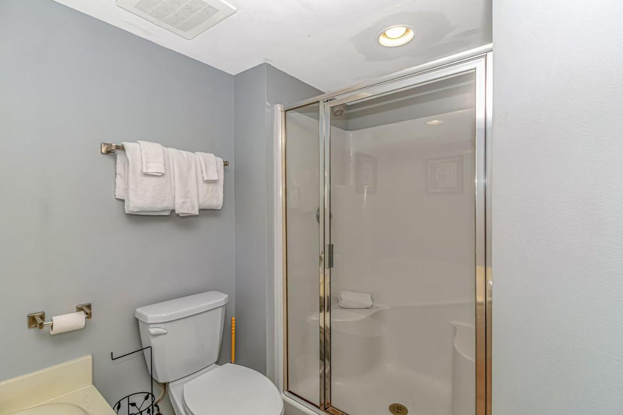 Malibu Pointe Beach Club - Across The Street From The Ocean! Sleeps 13 Guests! Myrtle Beach