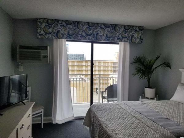 Beautiful Double Queen With Ocean Views! Sea Mist 50811 - Perfect For 2-4 Guests! *