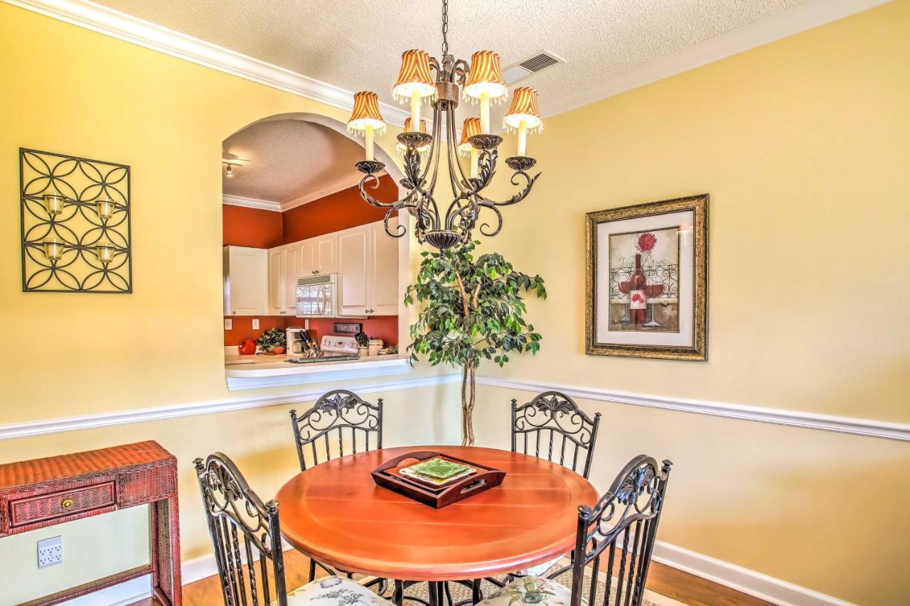With Balcony And Pool Access! Apartment Myrtle Beach