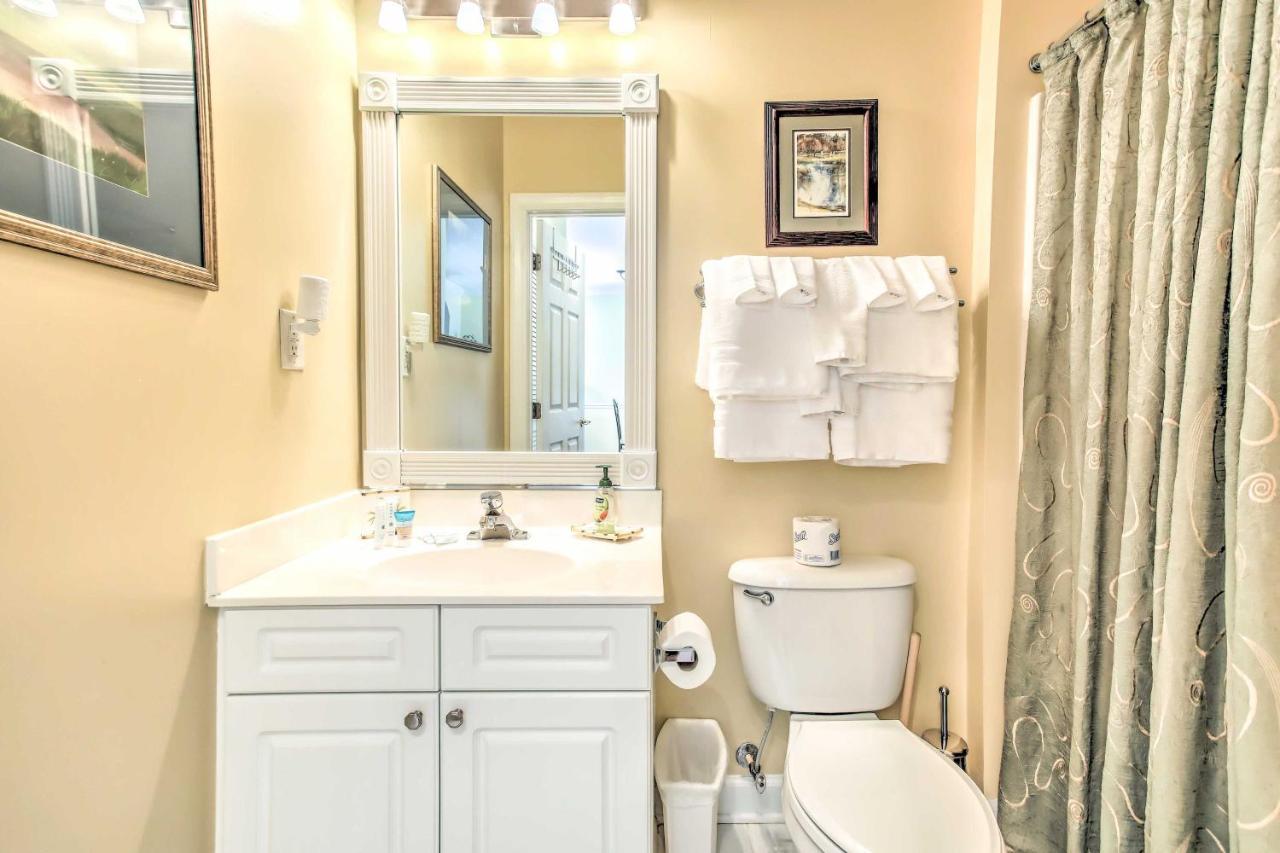 With Balcony And Pool Access! * Myrtle Beach