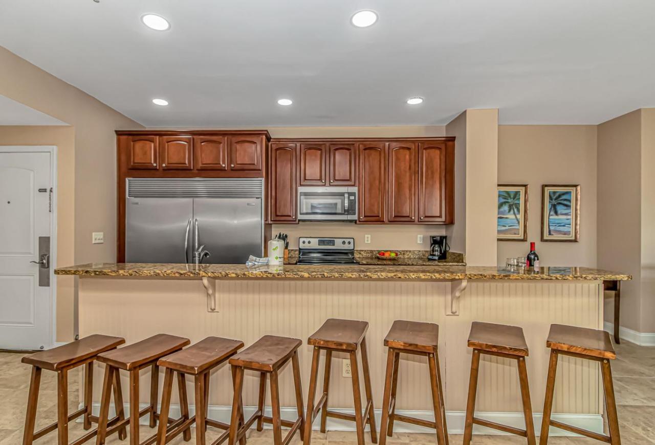 Ocean Breeze Luxury 3d, Nicely Updated! Across From The Ocean! Sleeps 18 ! * Myrtle Beach