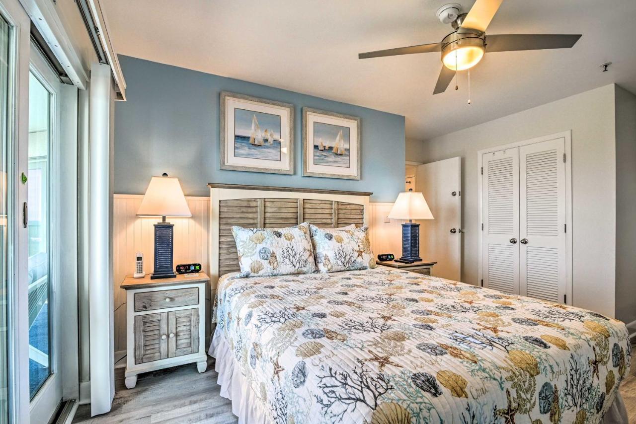Apartment Remodeled Beachfront In Myrtle Beach! Myrtle Beach