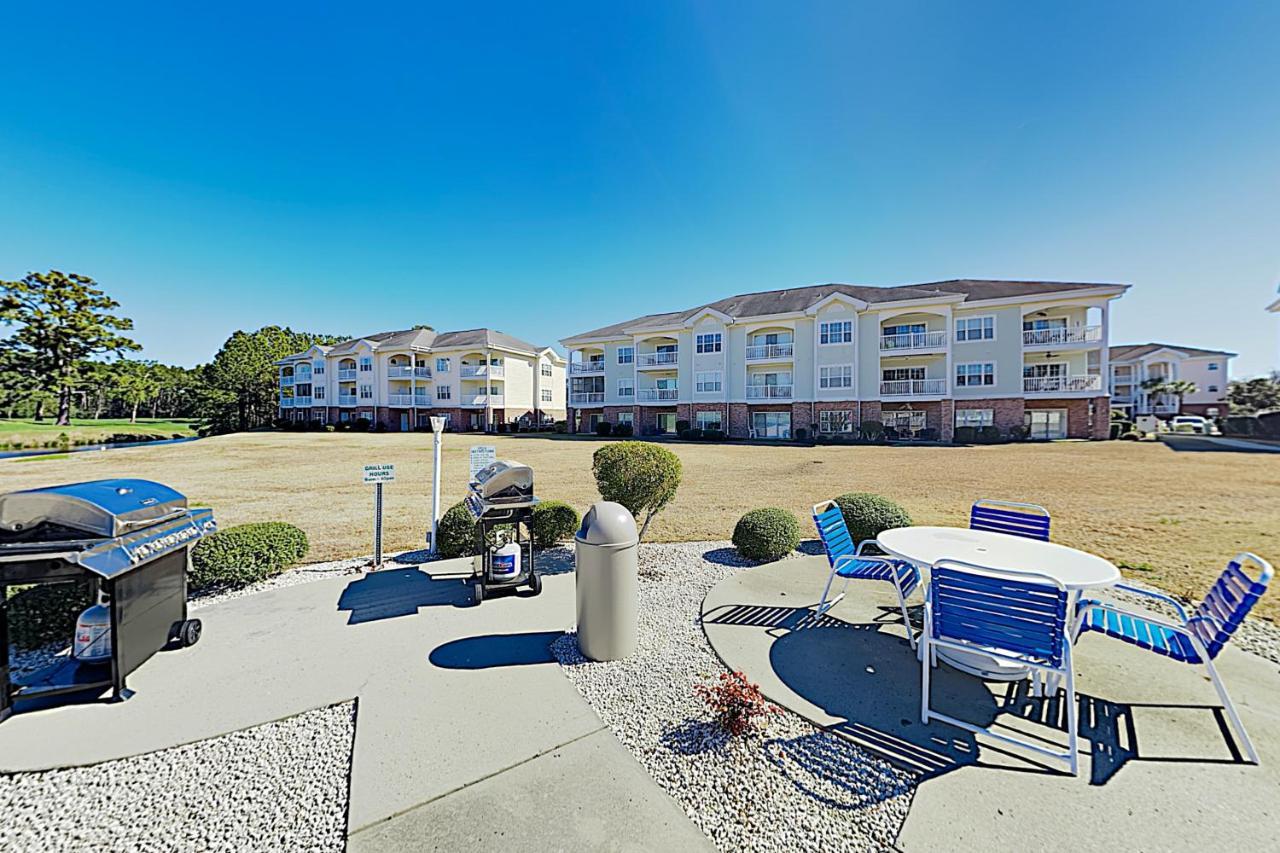 Oasis On The Greens Apartment *