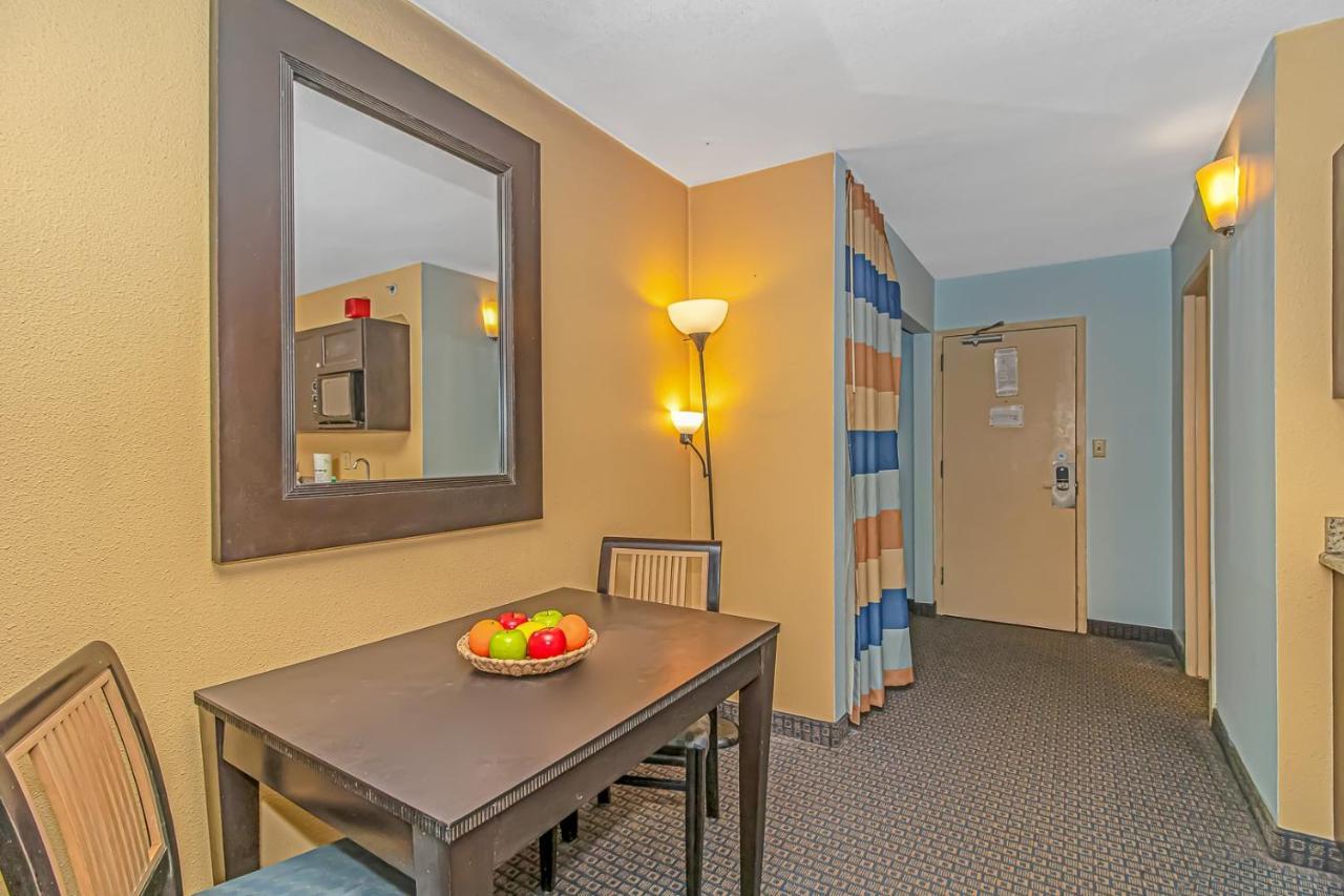 Landmark Double Unit 920 - Sleeps 4! Holiday home Myrtle Beach