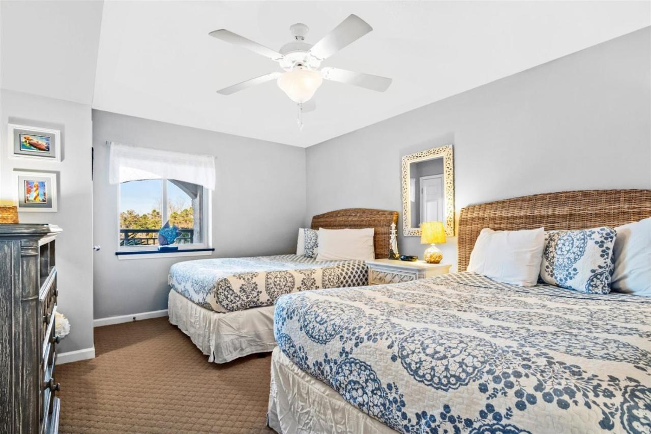 Apartment Yacht Club Villas 1302