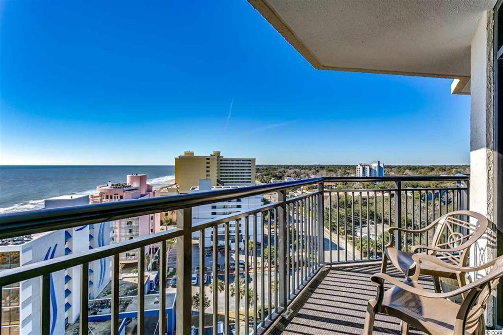 Apartment Oceanfront 3br 2ba Ocean Reef 1421