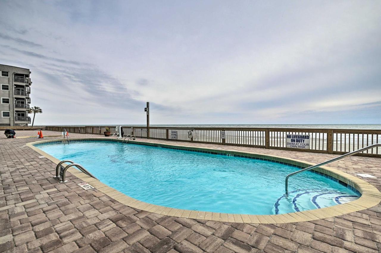 Oceanfront Oasis With Deck And Access! Myrtle Beach