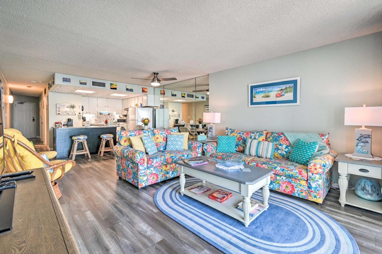 Apartment Oceanfront Oasis With Deck And Access!