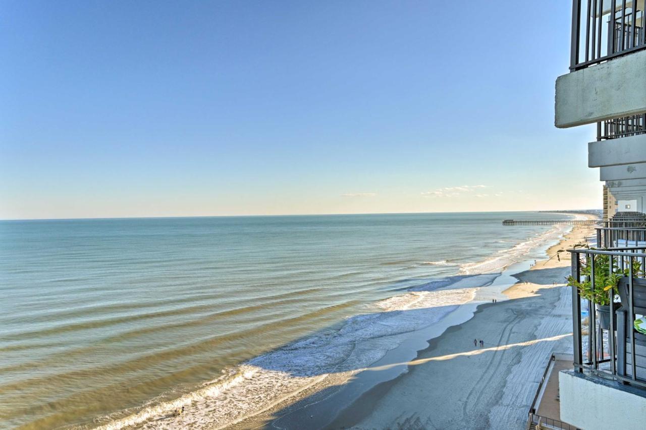 Oceanfront Oasis With Deck And Access! *