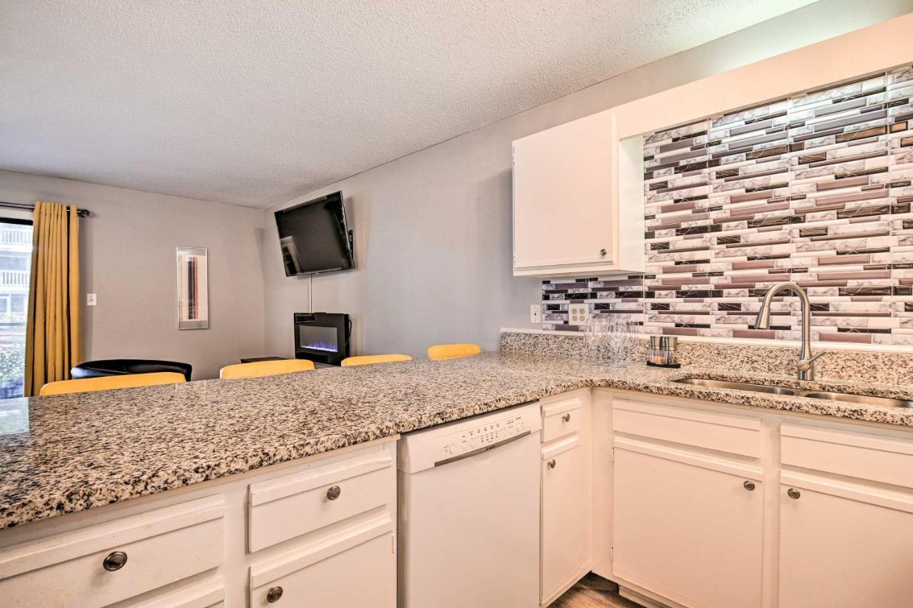 Apartment Myrtle About 2 Mi To Surfside Beach!