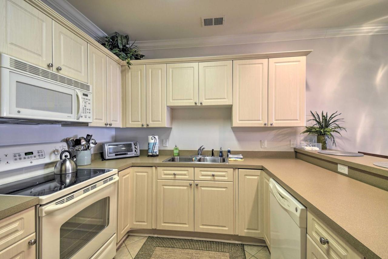 Myrtlewood Golf With Access To 7 Pools! Apartment