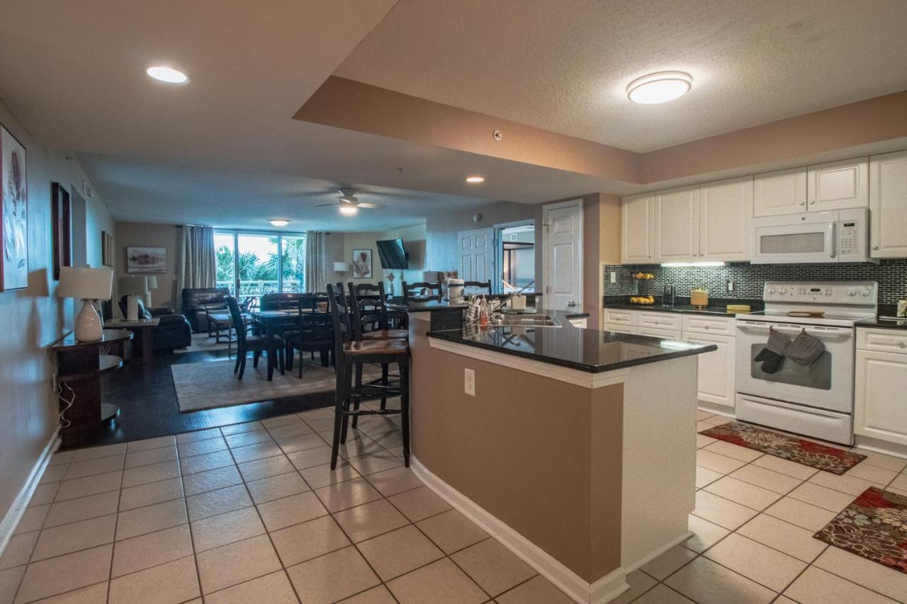 Yacht Club #2-204 Apartment