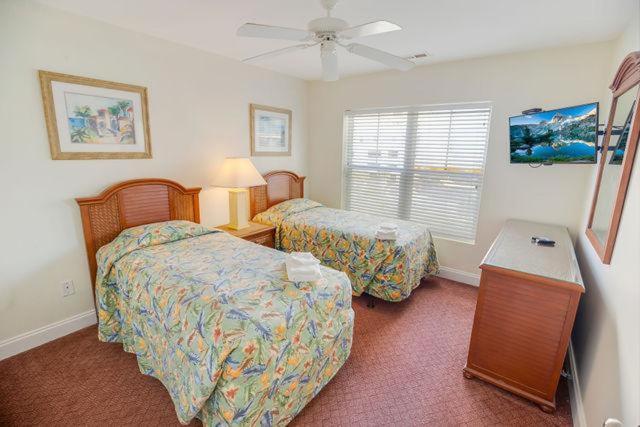 Oceanview 8Br/7Ba Condo With Oceanfront Pool Villa *