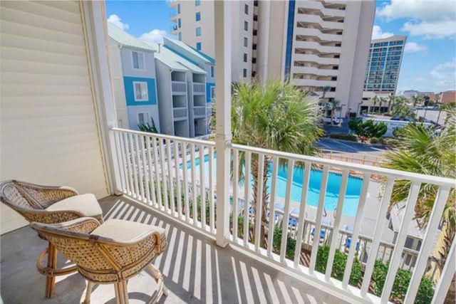 Oceanview 8Br/7Ba Condo With Oceanfront Pool