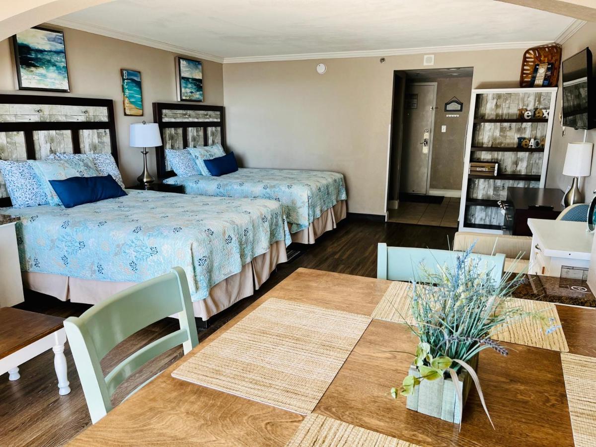 Gone Coastal. Apartment Myrtle Beach