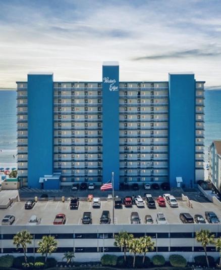1402 Waters Edge Apartment