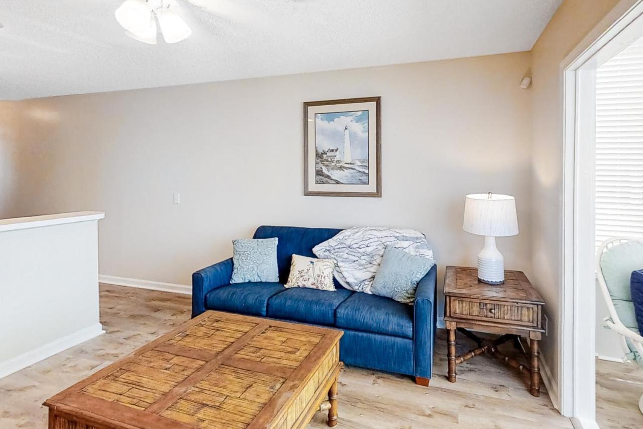 Waterway Landing 210 - D Apartment